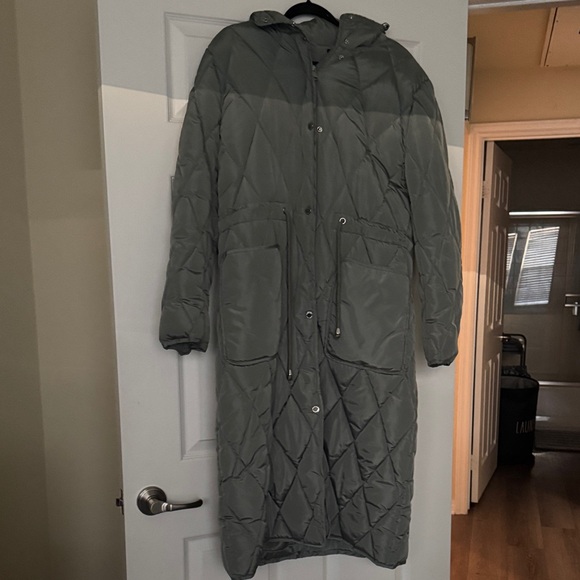 Kenneth Cole Women's Quilted Puffer Coat - Olive - Picture 1 of 3